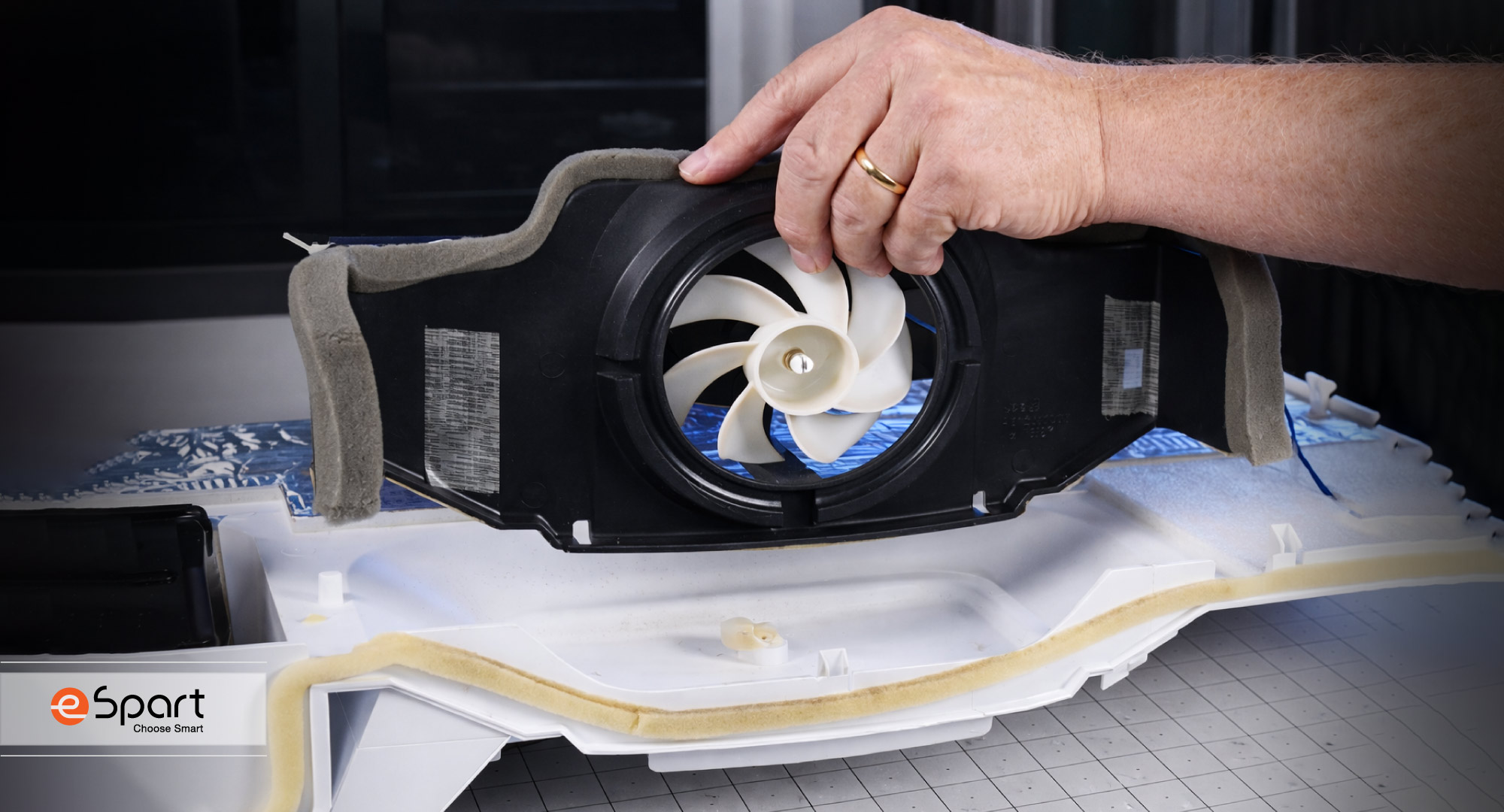 نحوه تست و تعمیر موتور فن یخچال فریزر در منزل